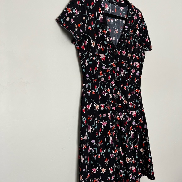 -Neck Button-Front Mini Dress in Drifting Flowers - Picture 3 of 8